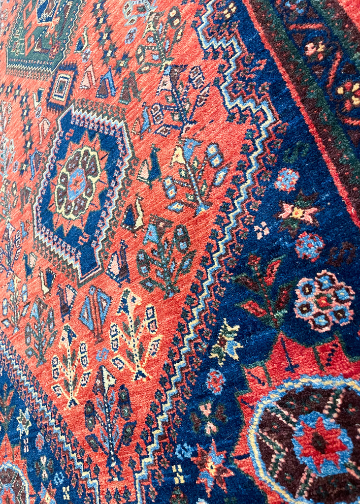 2'7"x6'7" Qashqai Hand Knotted