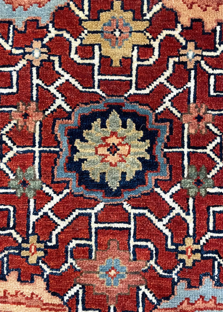 2'7"x8'2" Arabesque Hand Knotted