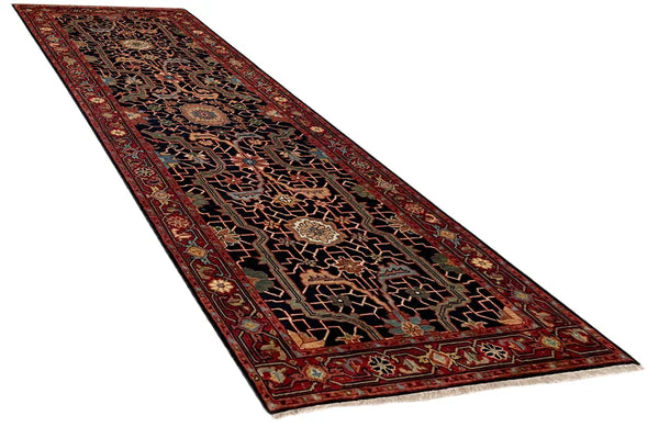 2'7"x8'2" Arabesque Hand Knotted