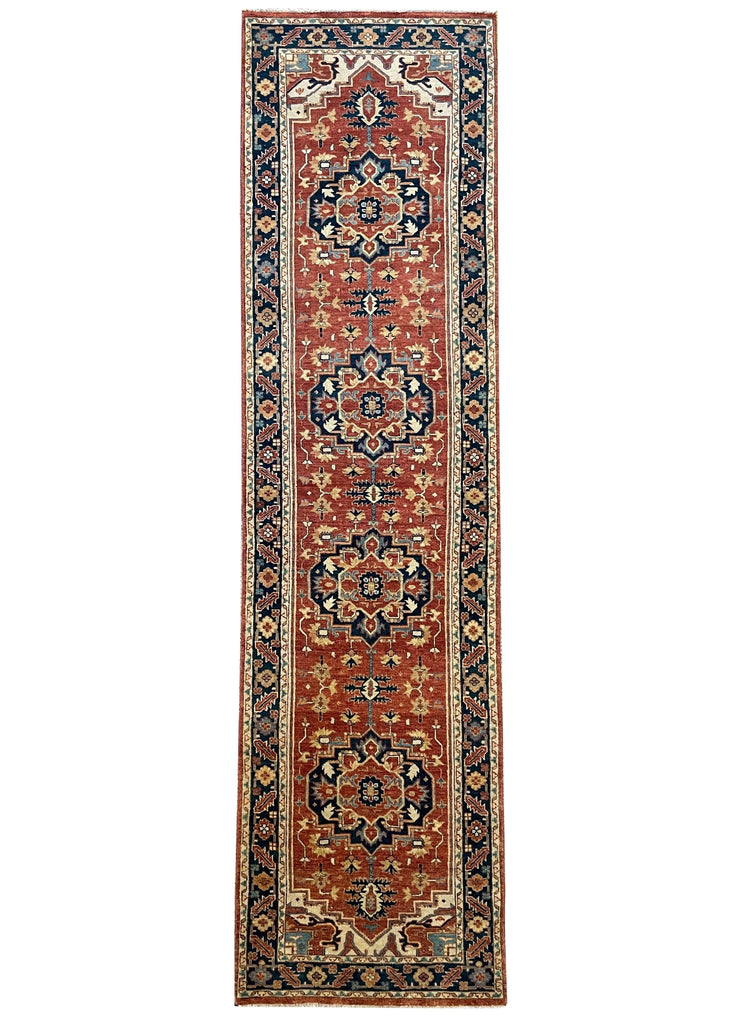 2'7"x9'9" Indo-Serapi Hand Knotted