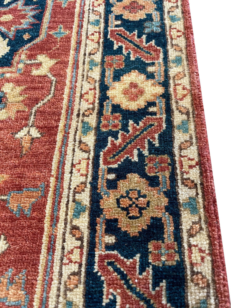 2'7"x9'9" Indo-Serapi (s) Hand Knotted