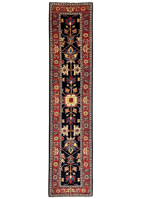 2'8"x11'10" Heriz Hand Knotted