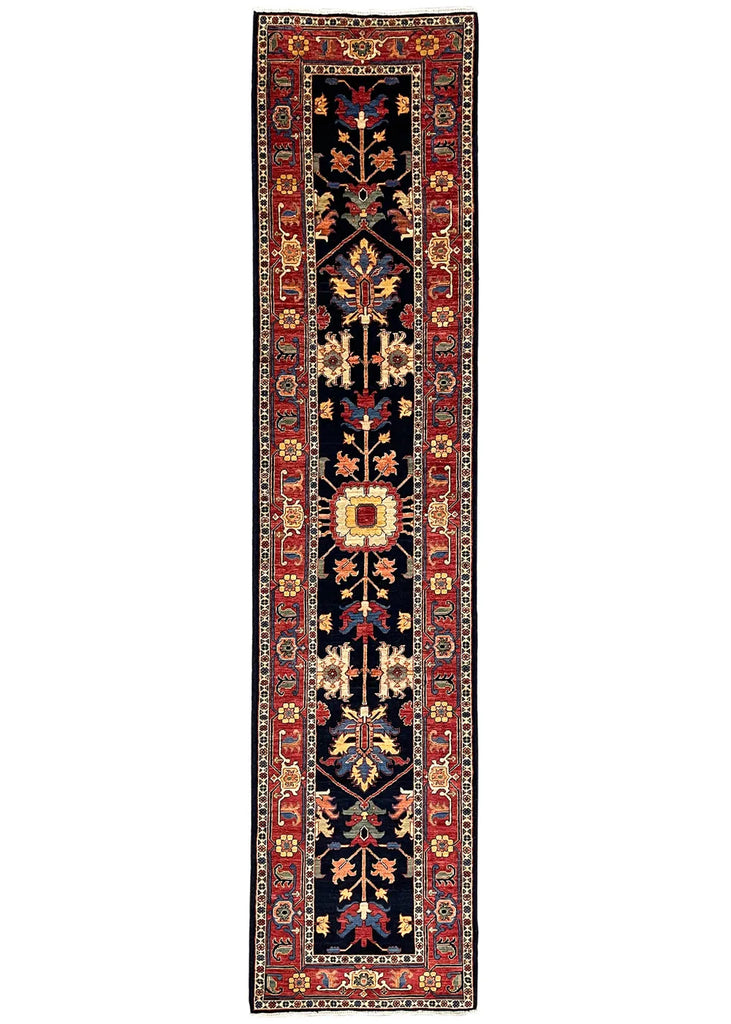 2'8"x11'10" Heriz Hand Knotted