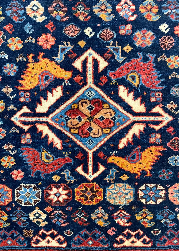 2'8"x2'4" Qashqai Hand Knotted