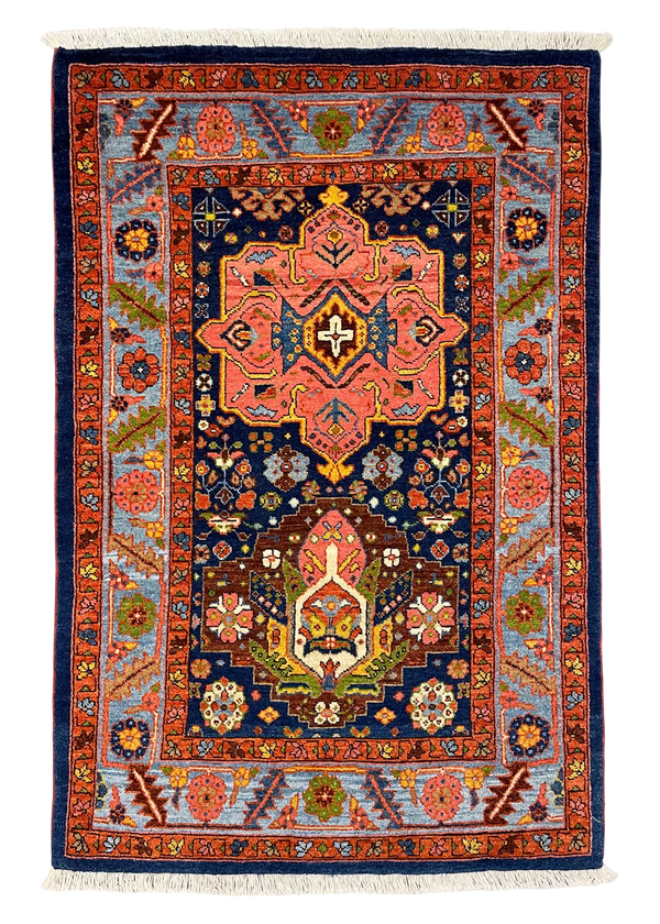2'8"x3'11" Heriz Hand Knotted