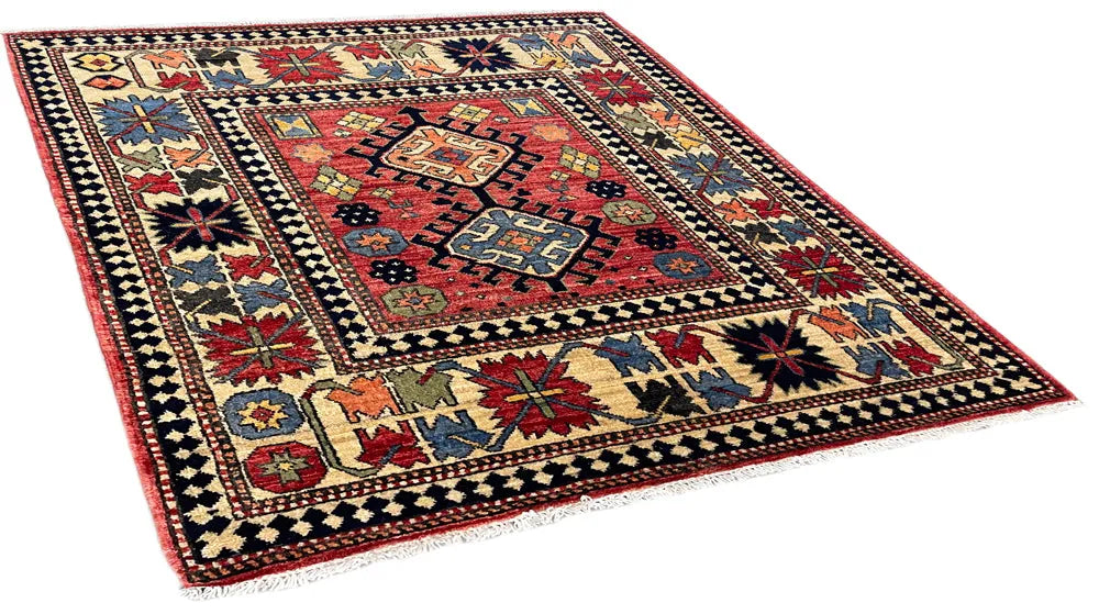2'8"x3'2" Lori Hand Knotted