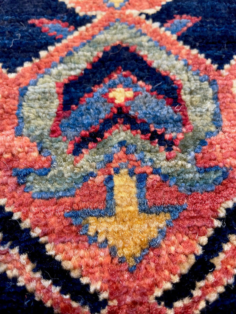 2'8"x5'10" Afghan-Shirvan Hand Knotted