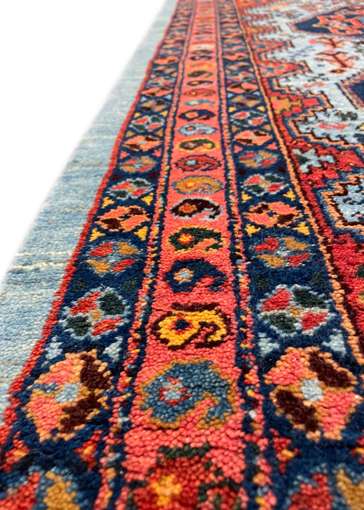 2'8"x5'3" Qashqai Hand Knotted