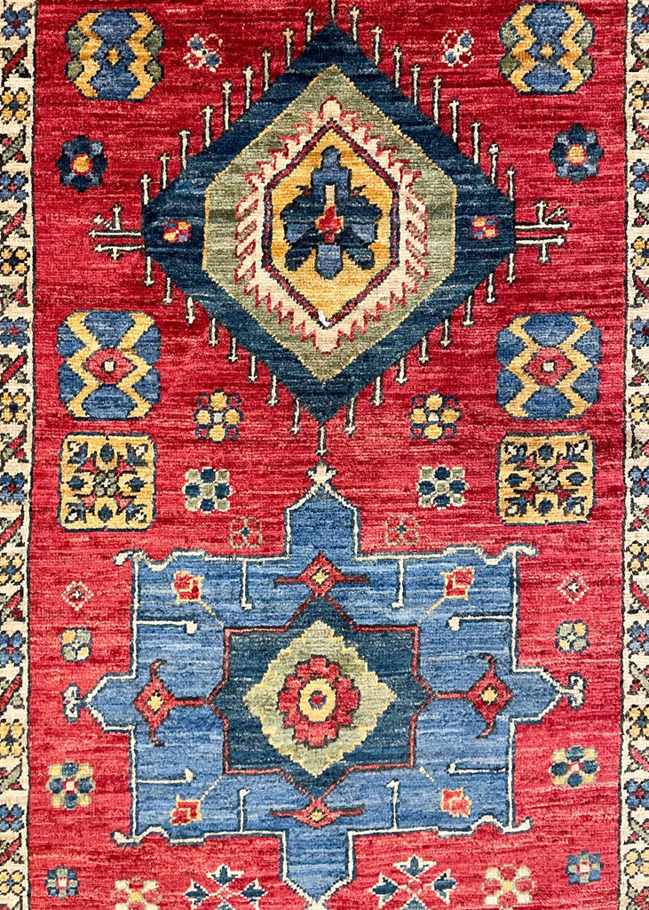 2'8"x6'4" Karaja Hand Knotted