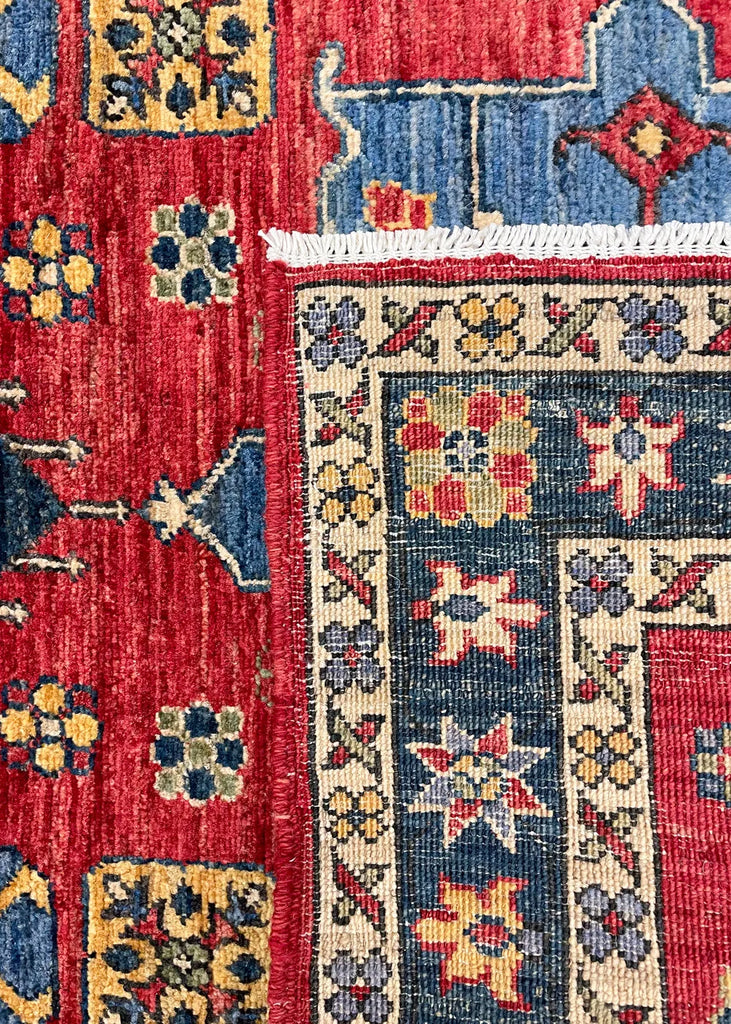 2'8"x6'4" Karaja Hand Knotted