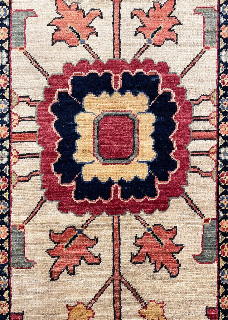 2'9"x10'3" Heriz Hand Knotted