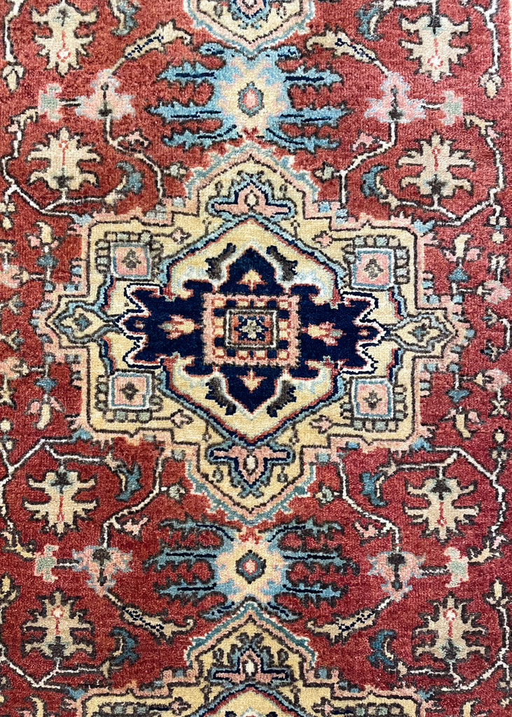 2'9"x10' Heriz Hand Knotted