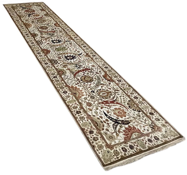 2'9"x11'7" Kerman Hand Knotted