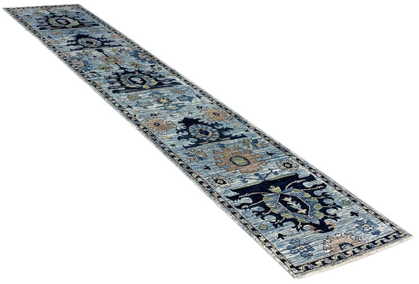 2'9"x13'9" Mahal Hand Knotted