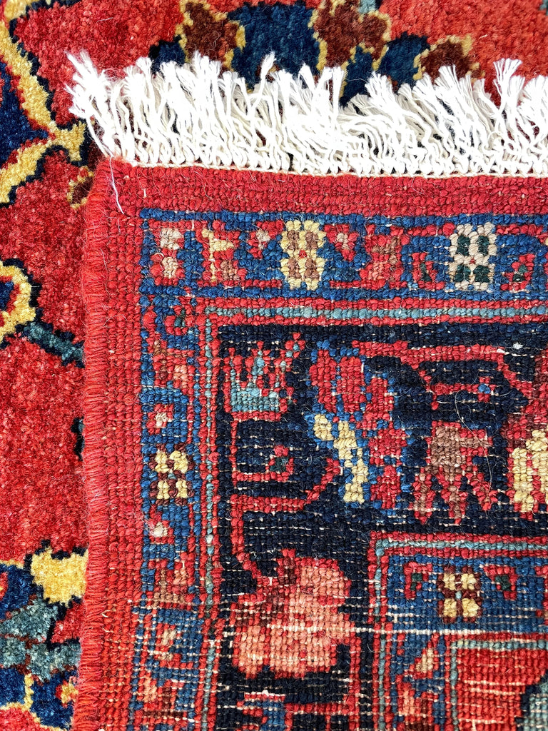 2'9"x3'10" Bidjar Hand Knotted