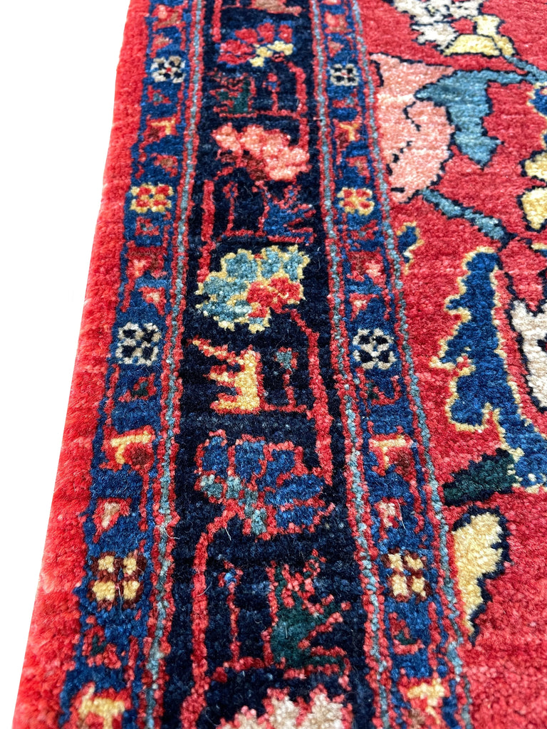 2'9"x3'10" Bidjar Hand Knotted