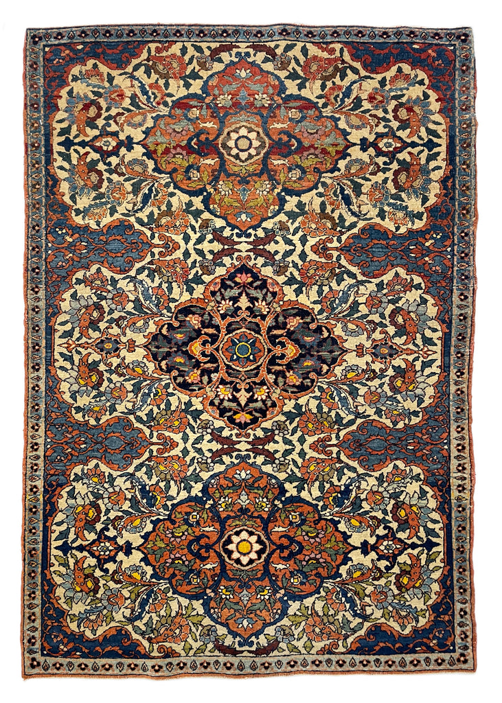 2'9"x4'1" Isphahan Fragment Hand Knotted