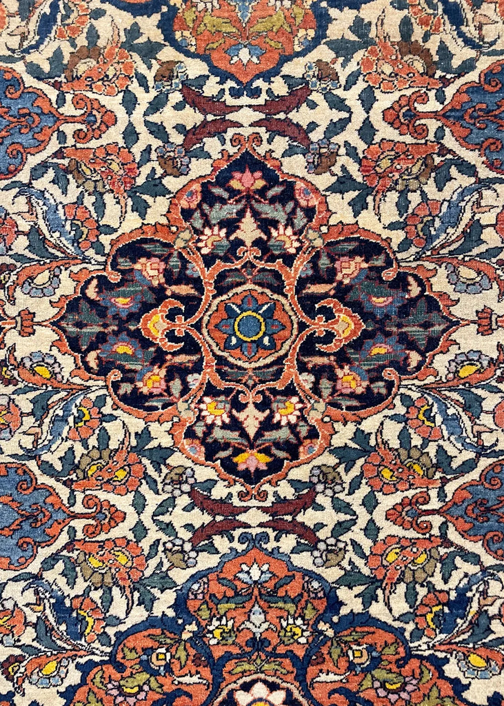 2'9"x4'1" Isphahan Fragment Hand Knotted