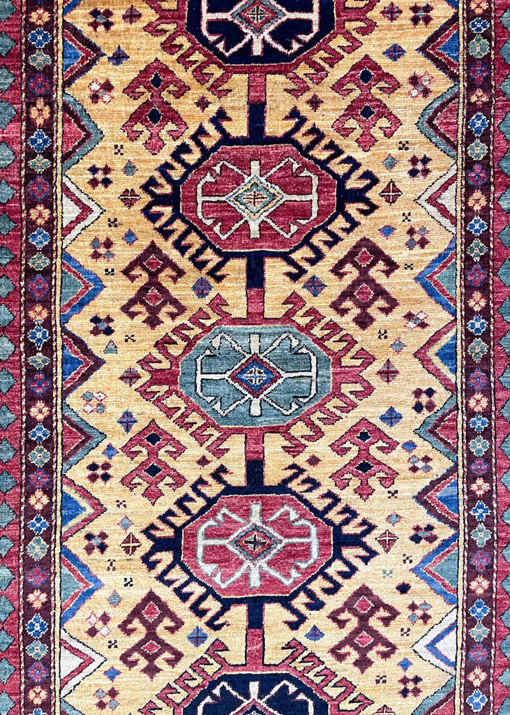 2'9"x7'10" Konya Hand Knotted
