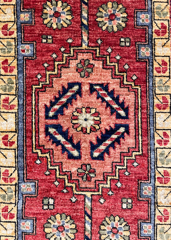 2'9"x8'3" Kolyai Hand Knotted