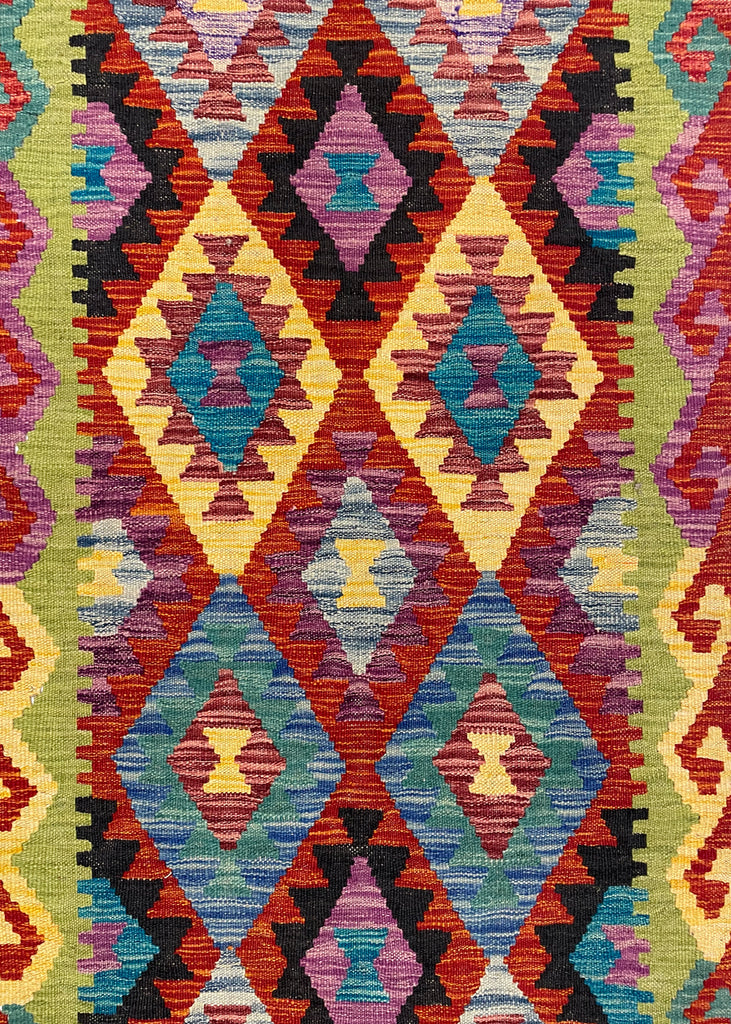 2'9"x8' Kilim Hand Woven