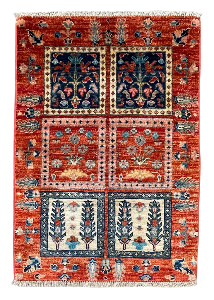 2'x2'10" Bakhtiari Hand Knotted