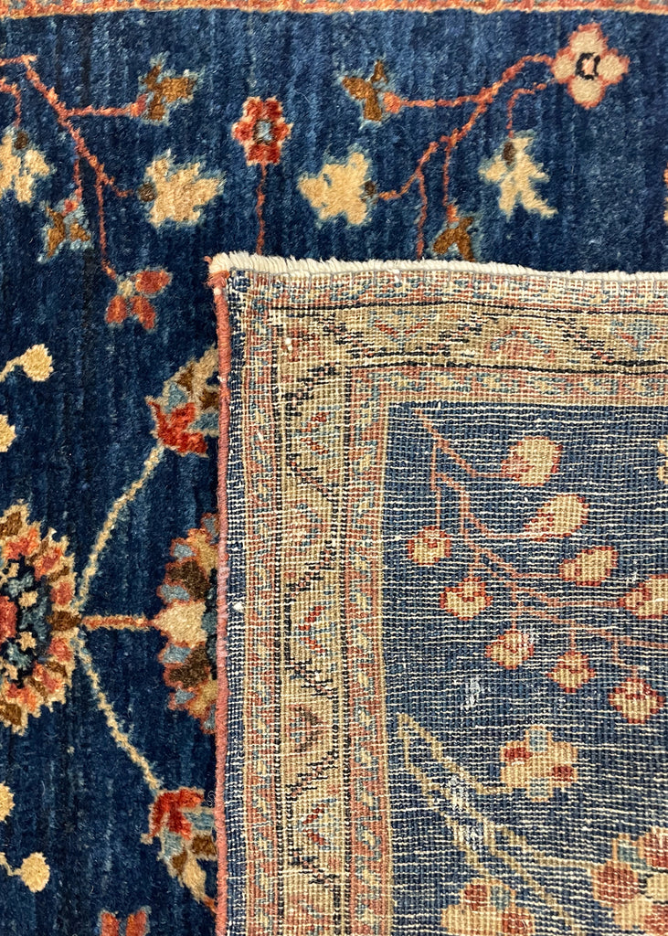 2'x2'11" Kashan Pushti Hand Knotted