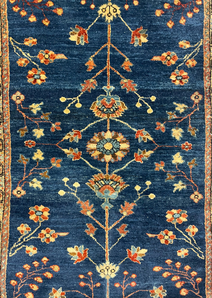 2'x2'11" Kashan Pushti Hand Knotted