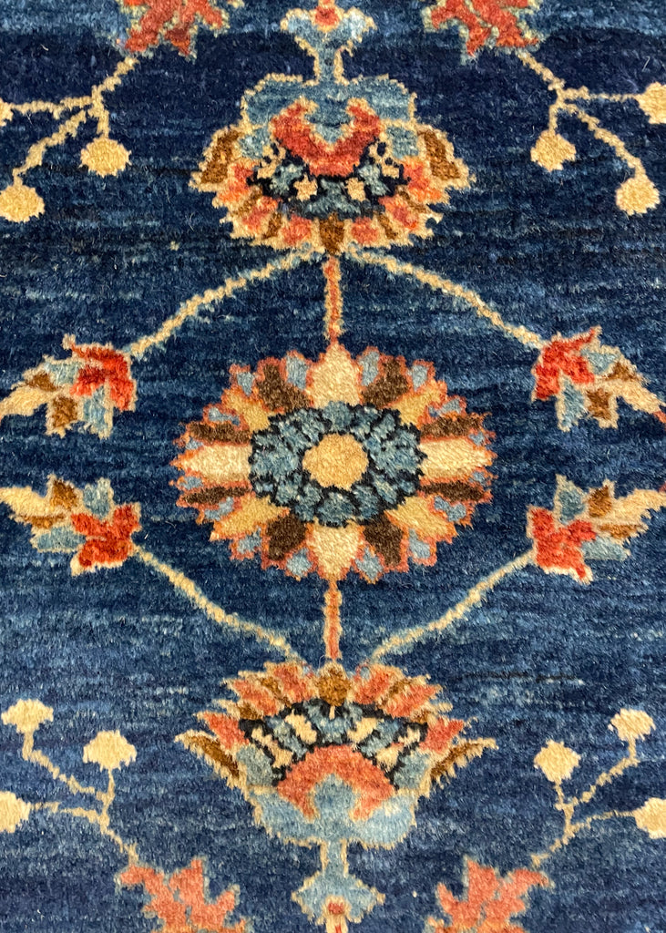 2'x2'11" Kashan Pushti Hand Knotted