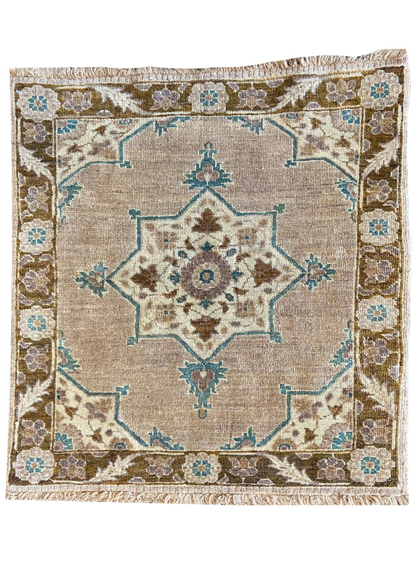 2x2'1" Tabriz Hand Knotted