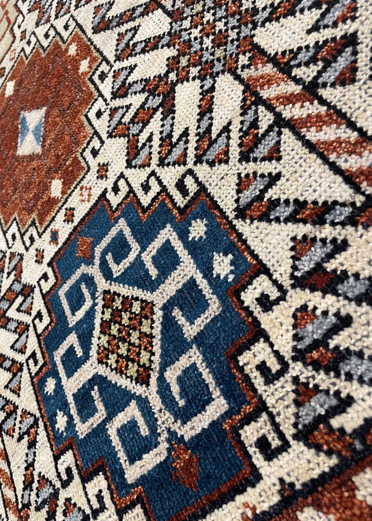 2'x3' Burano Lori Hand Knotted