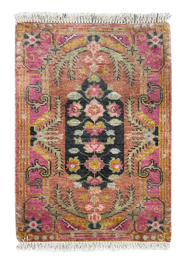 2'x3' Carol Bolton Hand Knotted