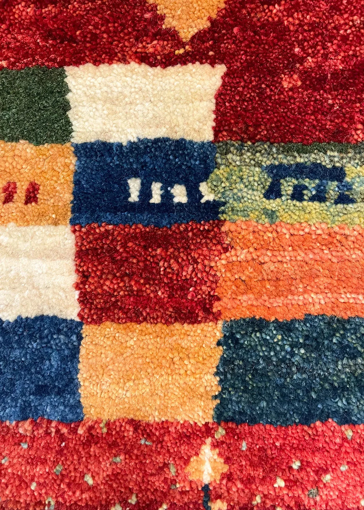 3'10"x5' Kashkuli Gabbeh Hand Knotted