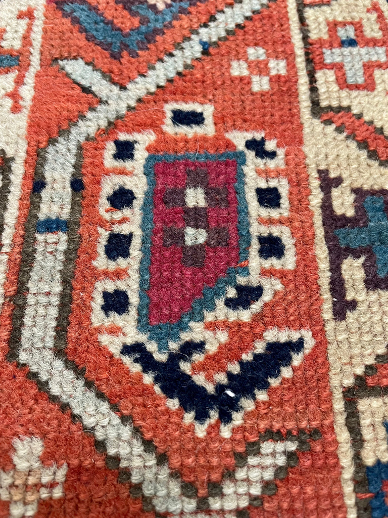 3'10"x7'10" Karabaugh Hand Knotted