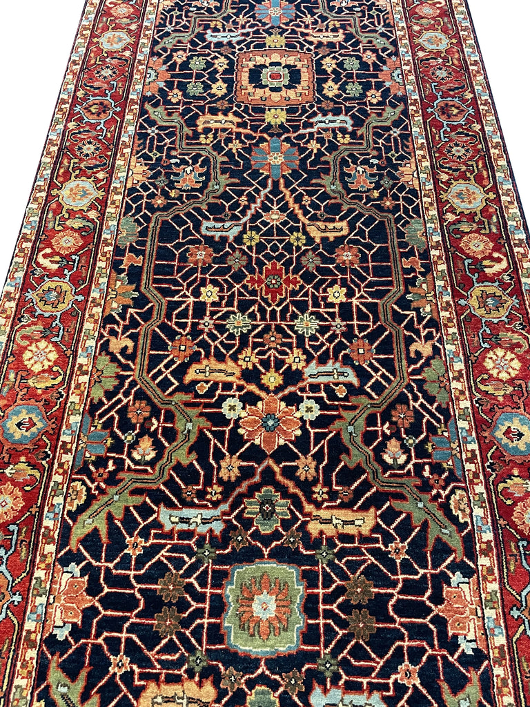 3'11"x17'9" Arabesque Hand Knotted