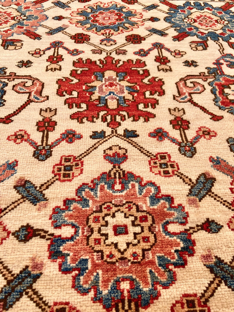 3'11"x6'2" Afghan-Kolyai Hand Knotted