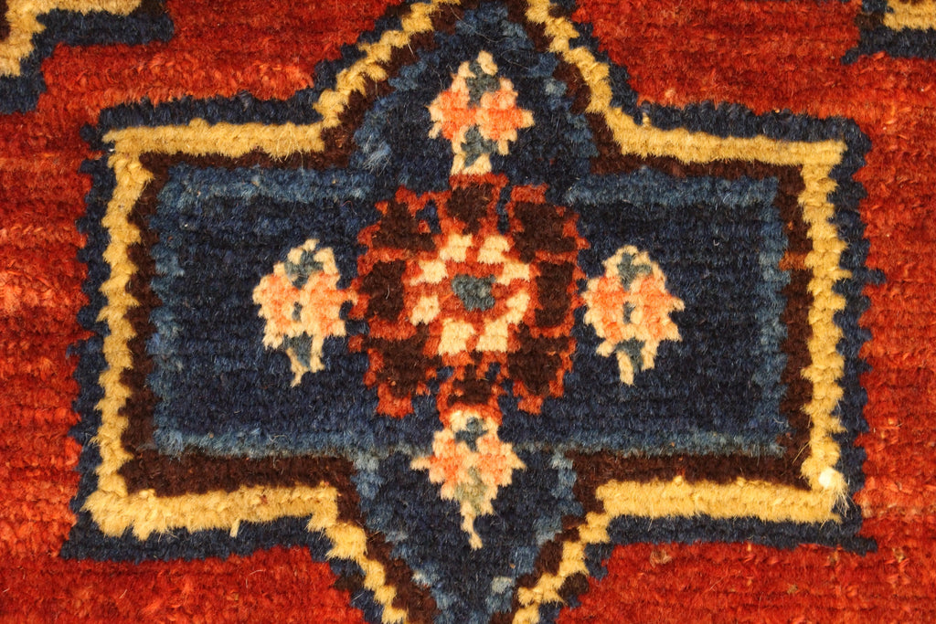 3'11"x6'4" Kolyai Kurdish Hand Knotted