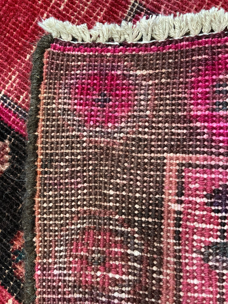 3'11"x9'10" Kurdish Mosul Hand Knotted