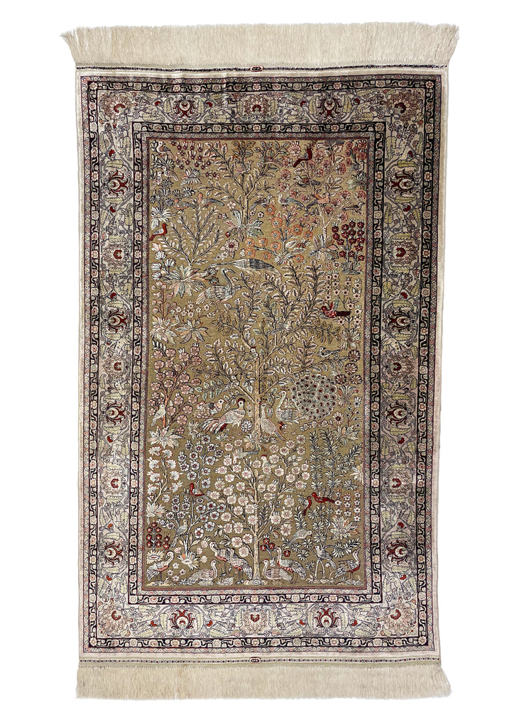 3'1"x5'1" Hereke Style Prayer Rug Hand Knotted