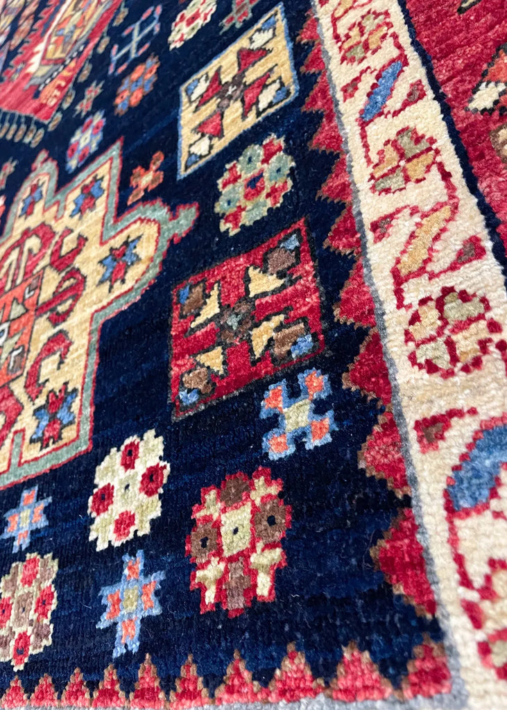 3'1"x5'3" Karadagh Hand Knotted