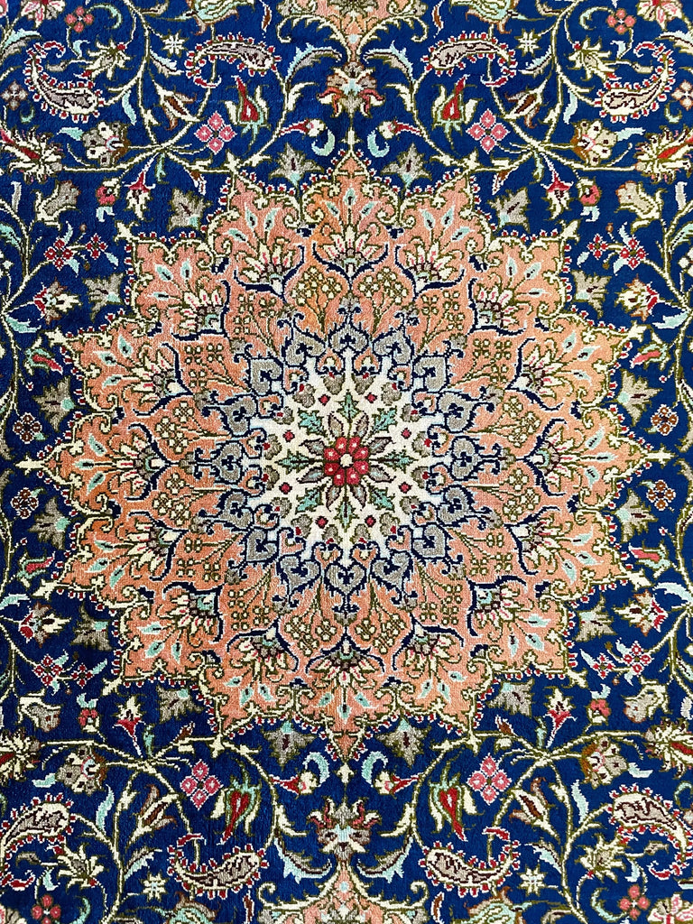 3'2"x4'10" Qum (s) Hand Knotted