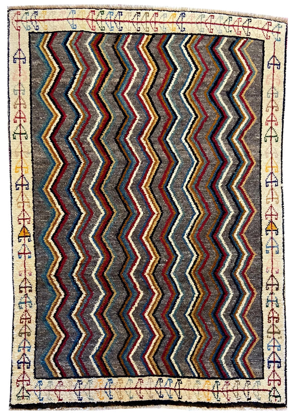 3'3"x4'9" Gabbeh Hand Knotted