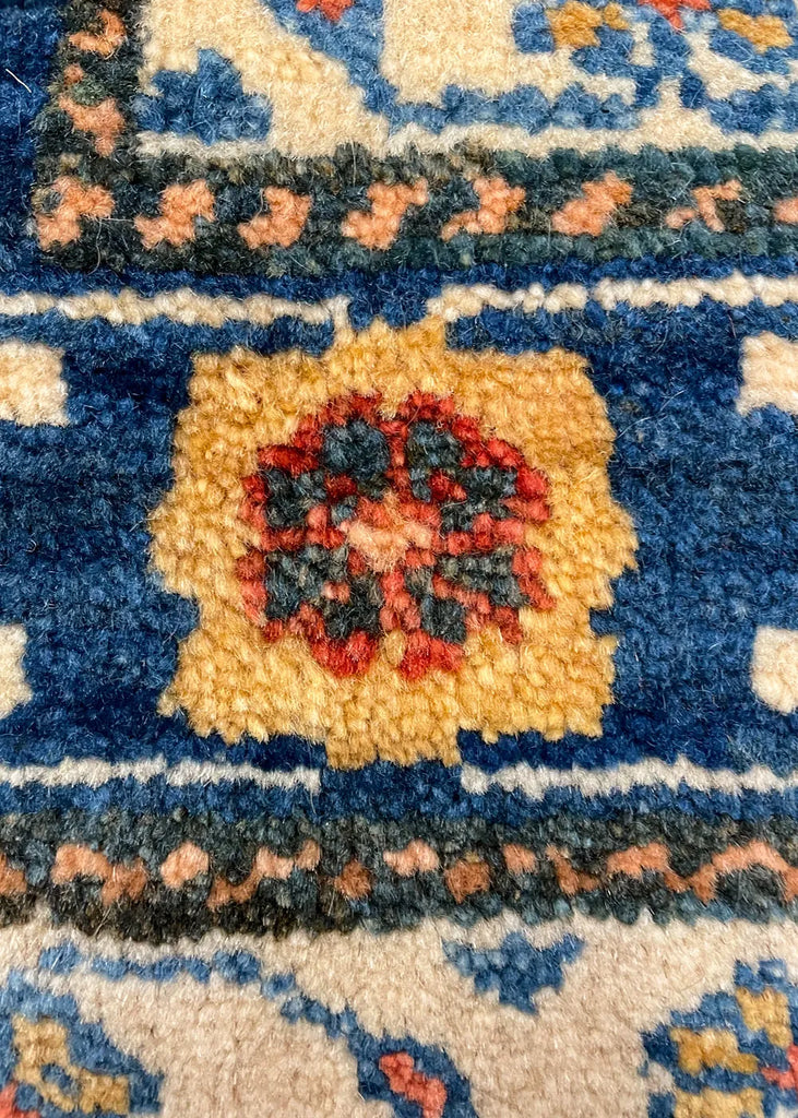 3'4"x3'11" Khamsehbaf Hand Knotted