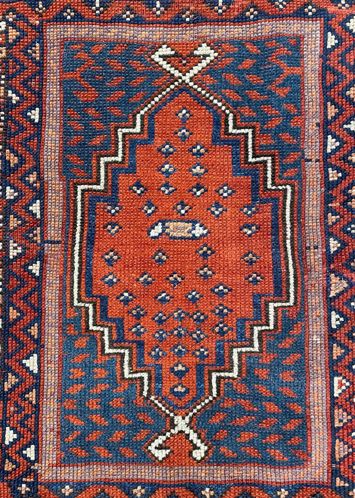 3'5"x4'6" Balikesir Yagcebedir Hand Knotted