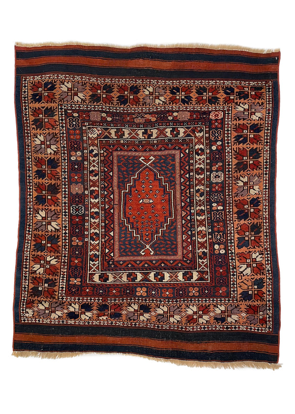 3'5"x4'6" Balikesir Yagcebedir Hand Knotted