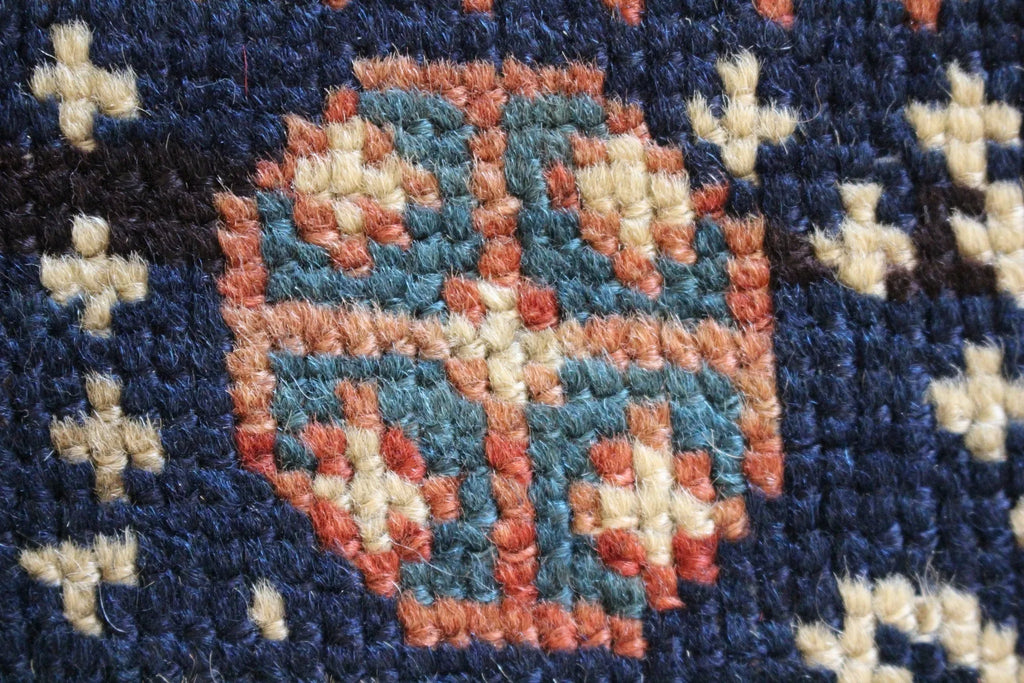 3'5"x4'6" Kuba Hand Knotted