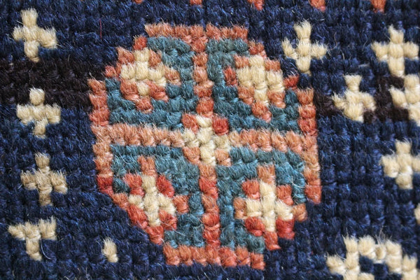 3'5"x4'6" Kuba Hand Knotted