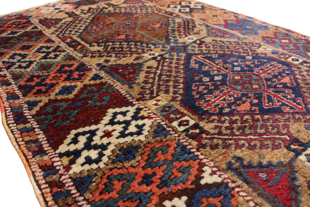 3'5"x6'6" Yuruk Hand Knotted