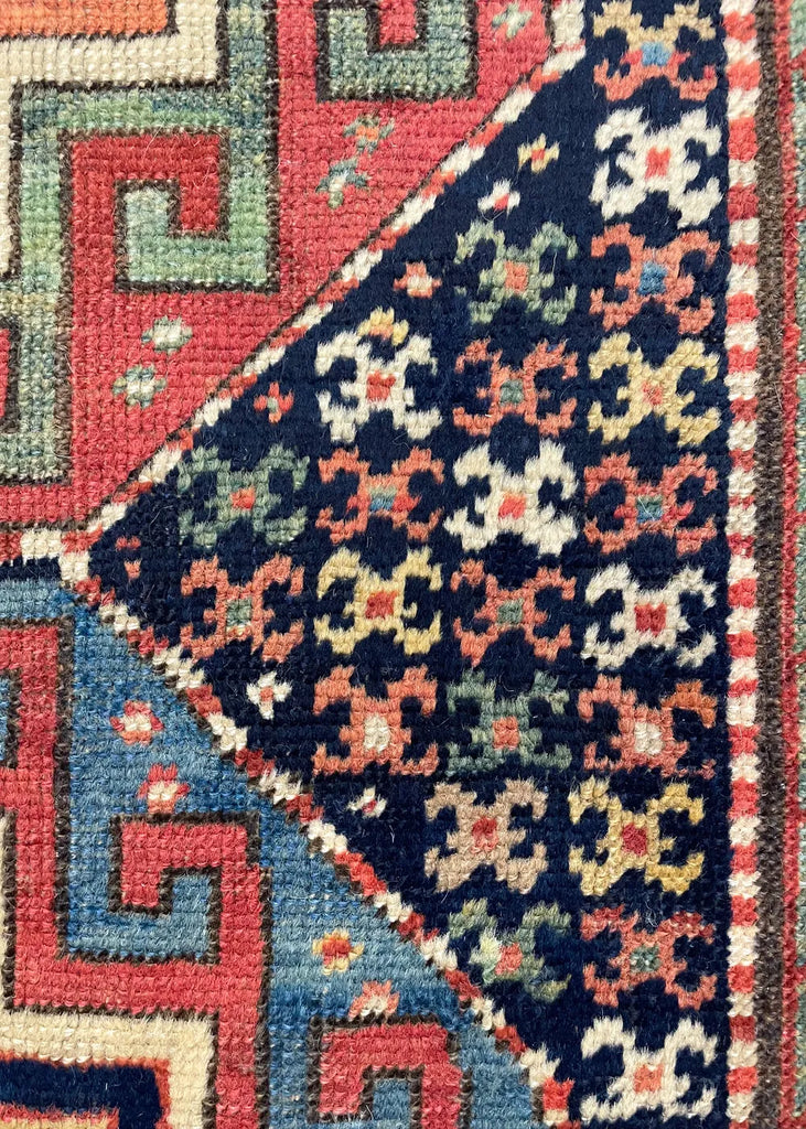 3'5"x9'8" Memling Gul Genje Hand Knotted