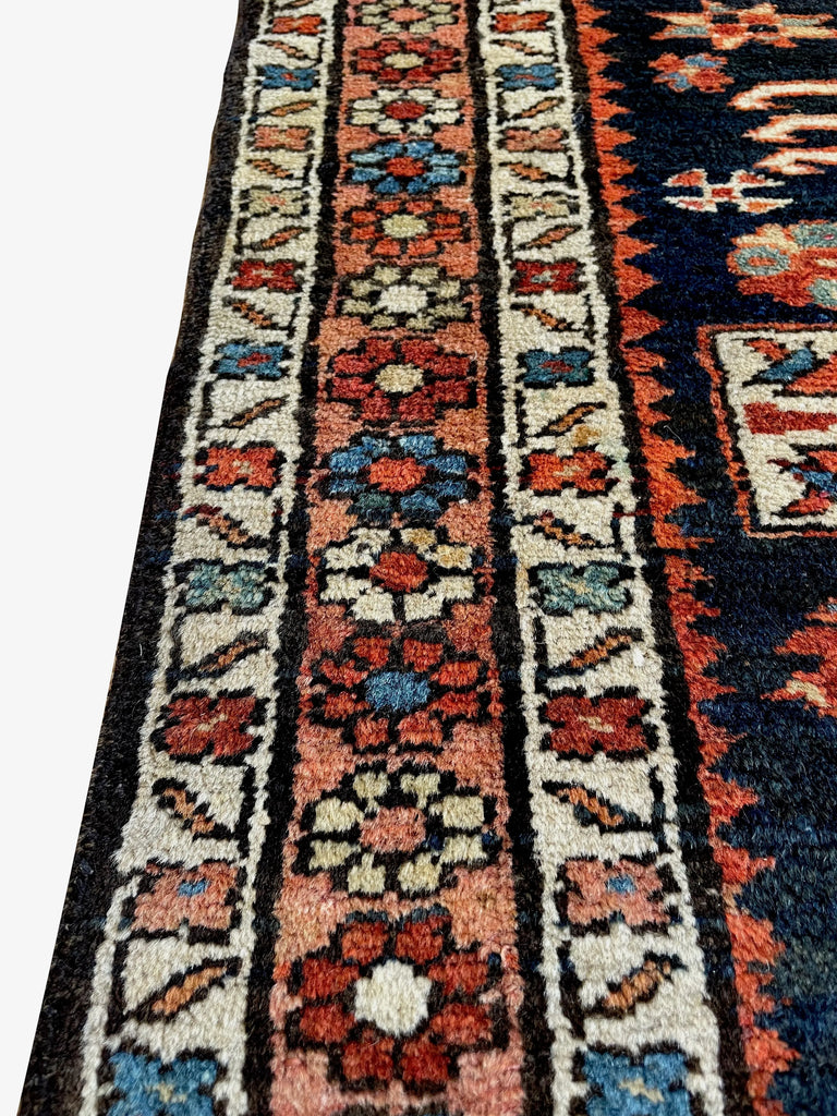 3'6"x4'4" Karaja Hand Knotted